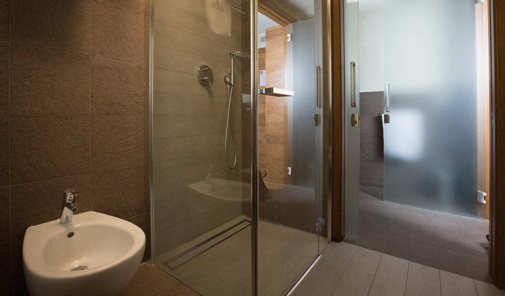 Exclusive Suite with private sun terrace and valley view
